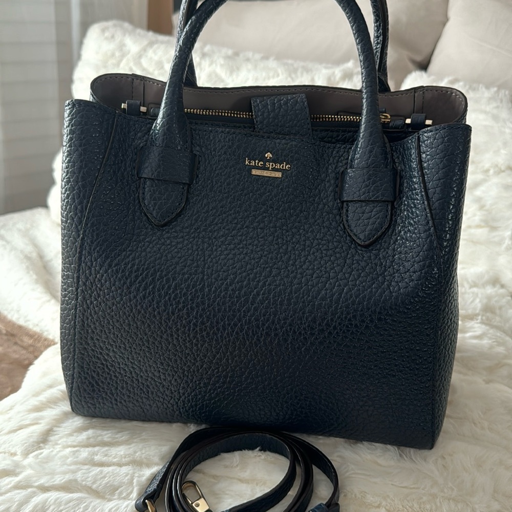 🌹 SOLD 🌹KATE ♠️ SPADE PURSE